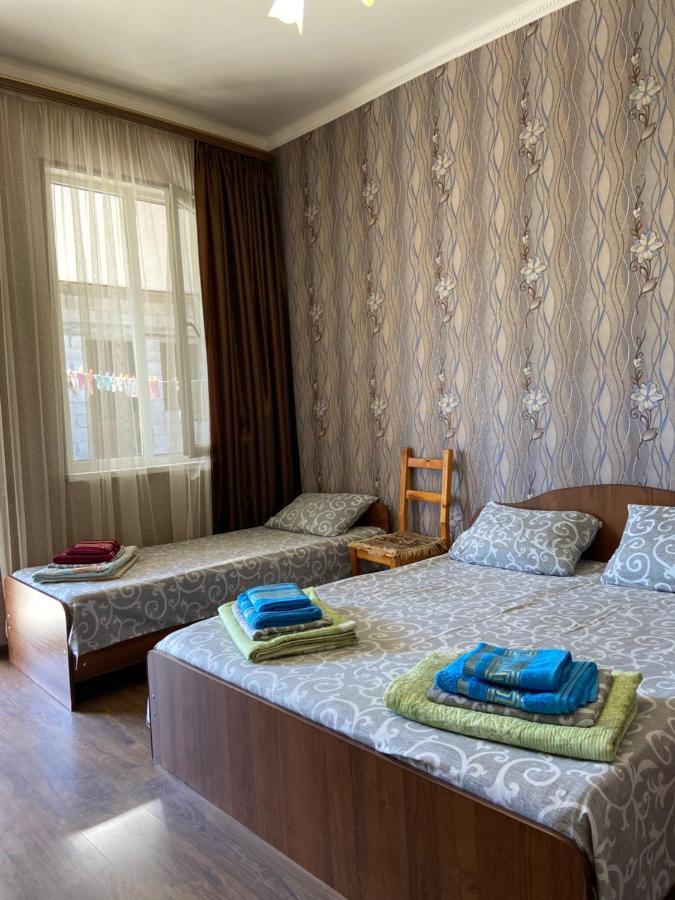 Уютный Дворик Sochumi Exterior foto