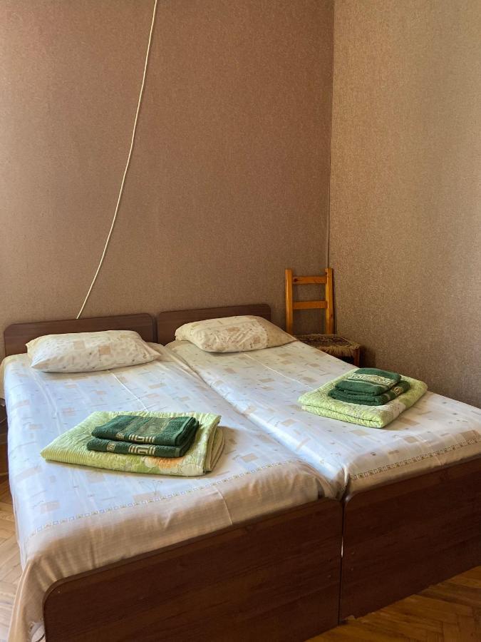 Уютный Дворик Sochumi Exterior foto